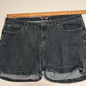 EUC Ladies Plus Boom Boom Jeans Denim Dark Wash Shorts 22W 🔥🔥 (D2)